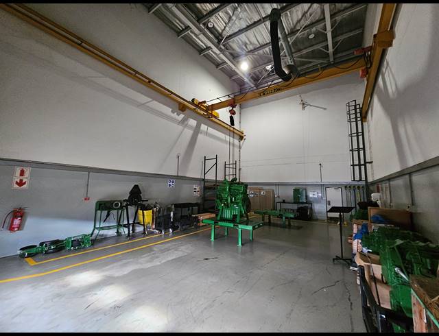 4,633M² TRAINING FACILITY FOR SALE IN HUGHES